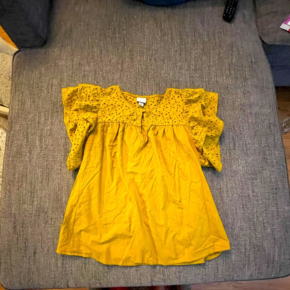 Universal Thread Mustard Blouse - M